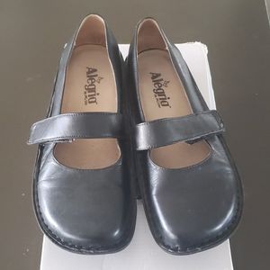 Alegria by PG Lite Black leather